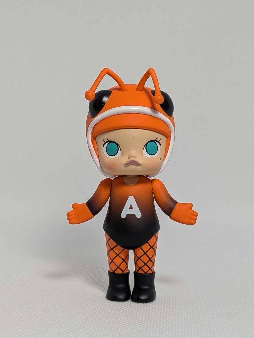 POP MART X KENNYSWORK'S Molly Bug Series Figure - Ant